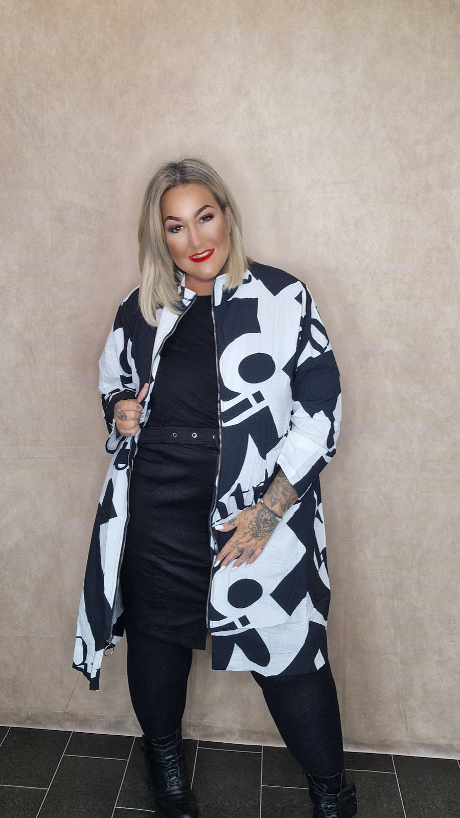 Plussize Jacke "Black&white"