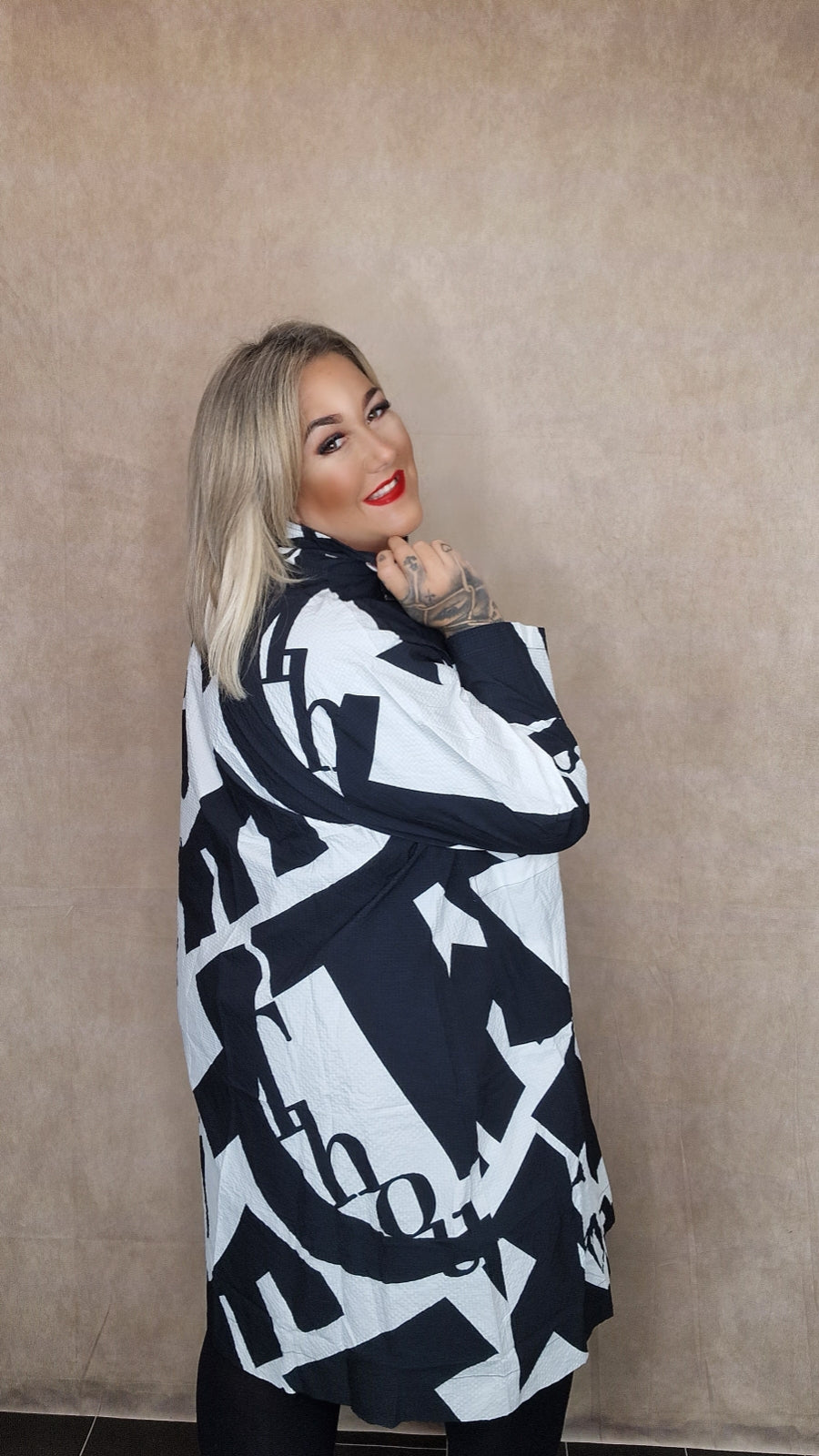 Plussize Jacke "Black&white"