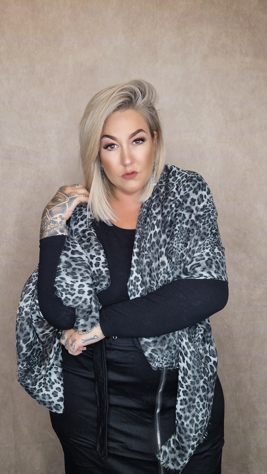 XXL Tuch "Grey Leo"