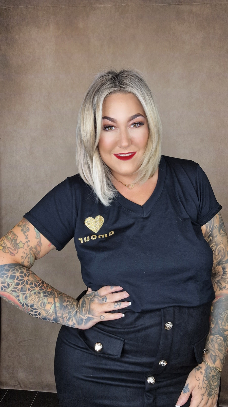 Kurzarm Shirt "AMOUR"💛 in schwarz oder weiß