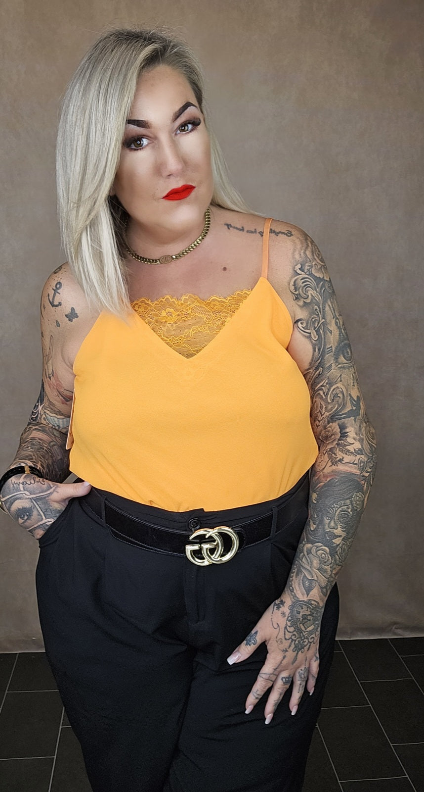Top mit Spitze "Liz " in 17 Farben
