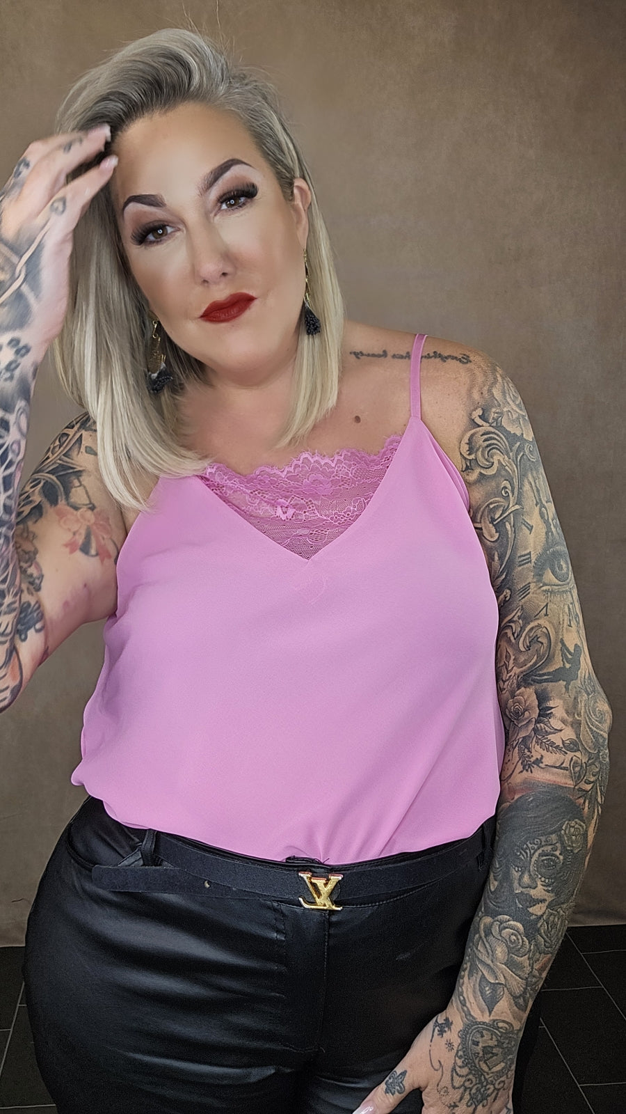 Top mit Spitze "Liz " in 17 Farben