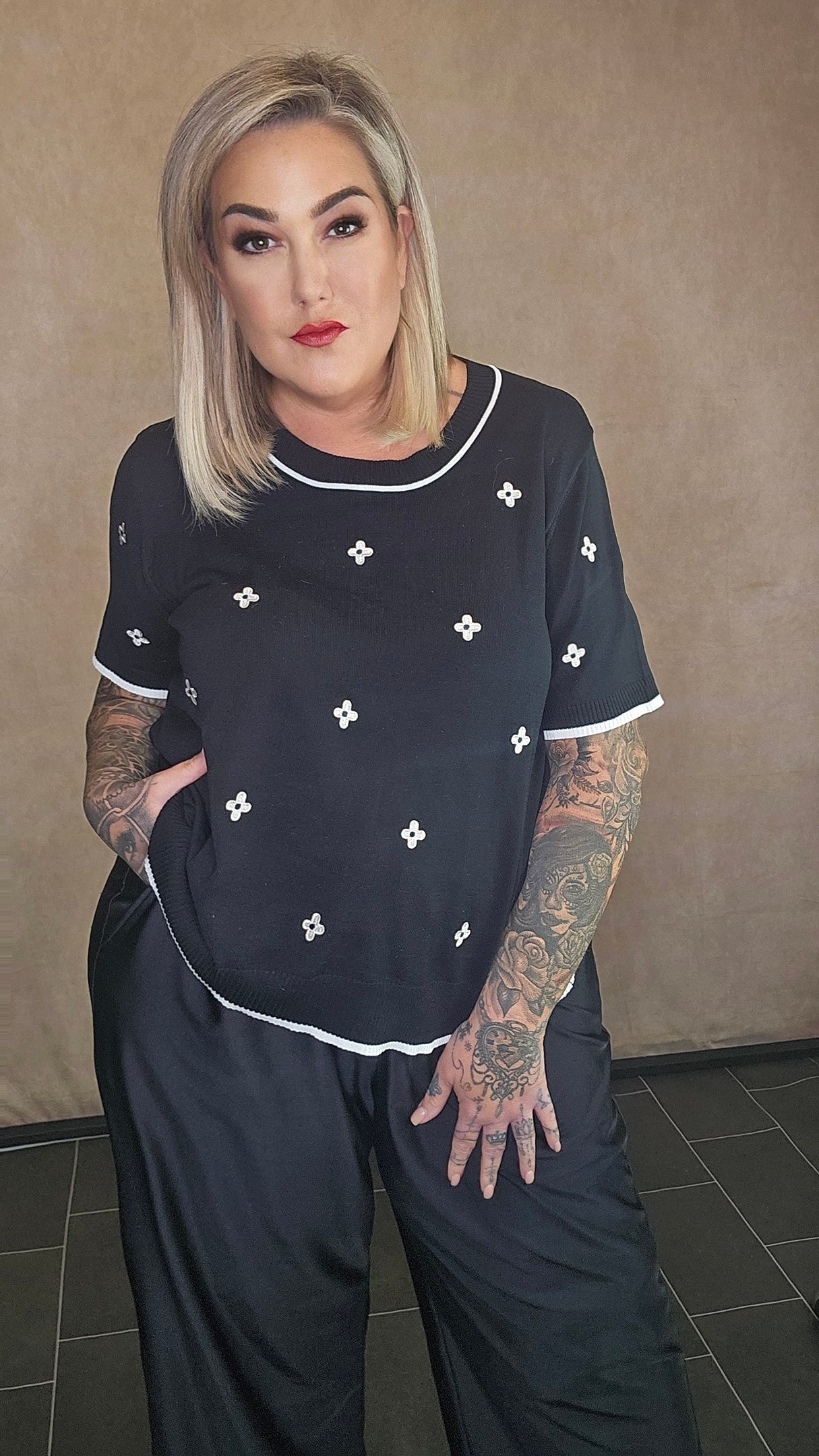 Kurzarm Shirt "Lv"