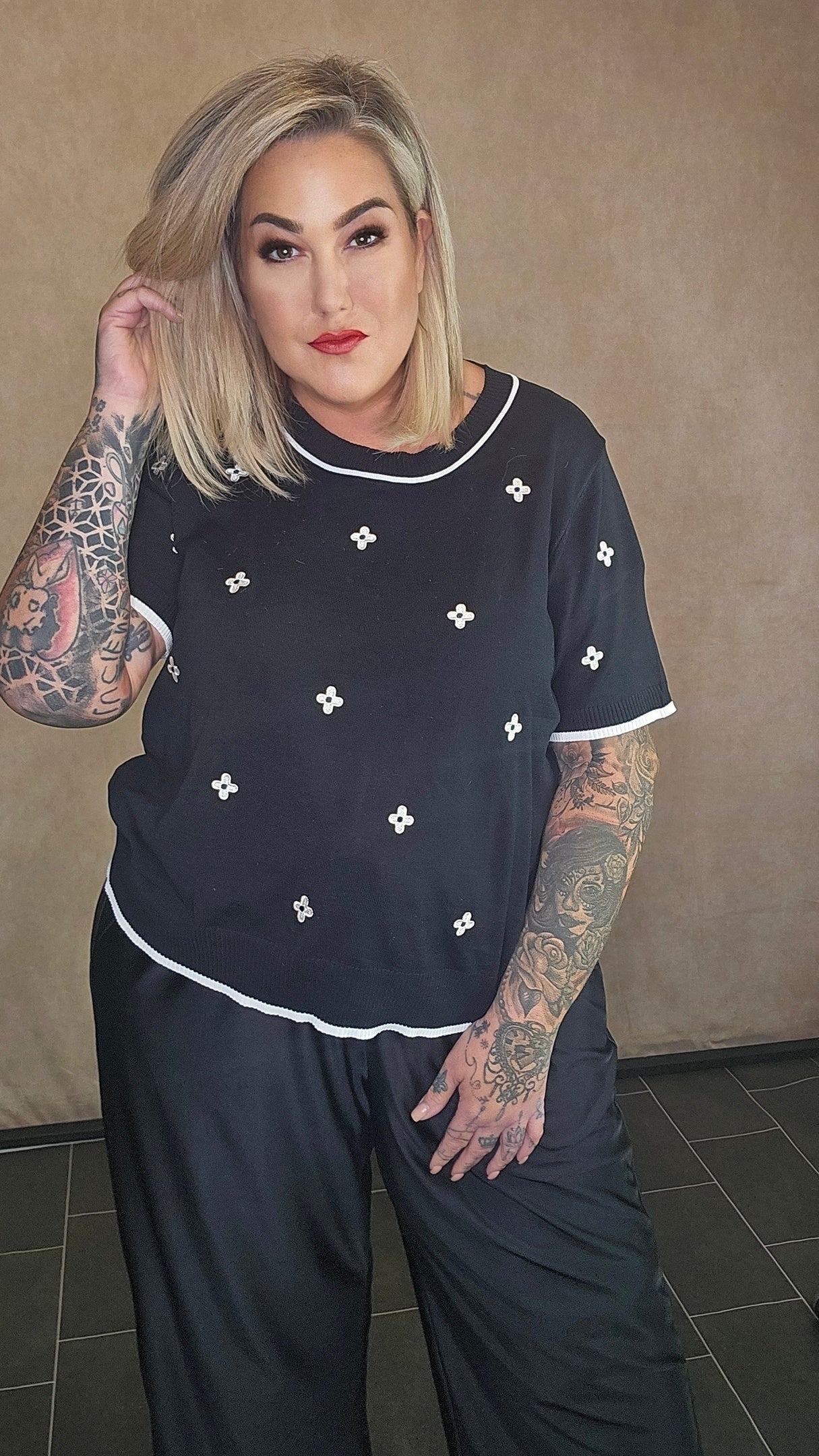 Kurzarm Shirt "Lv"
