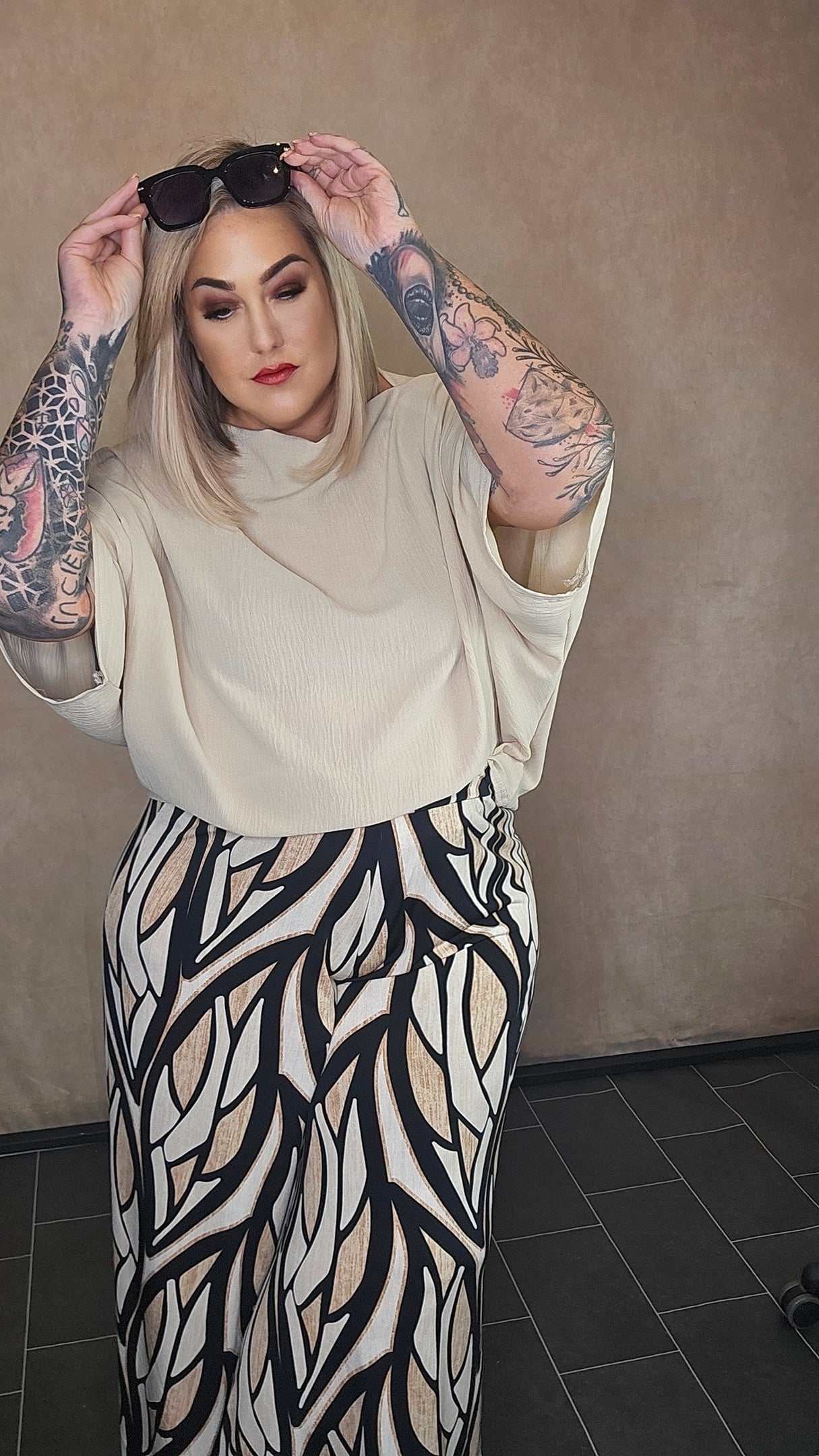 Super wide Leg Hose "Nova"