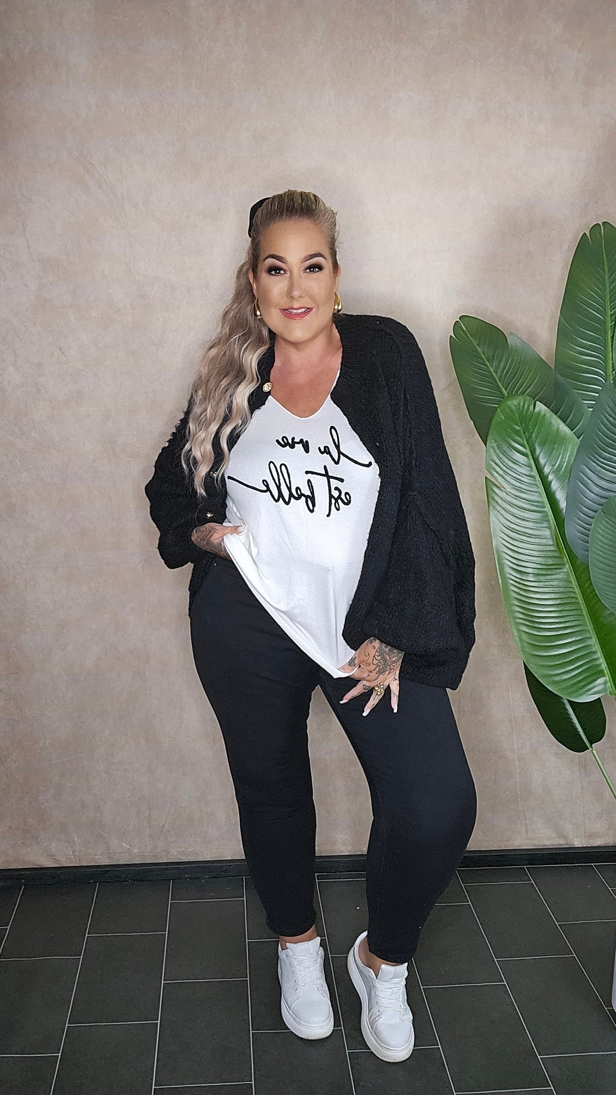 Oversize Langarmshirt "la vie est belle" weiss