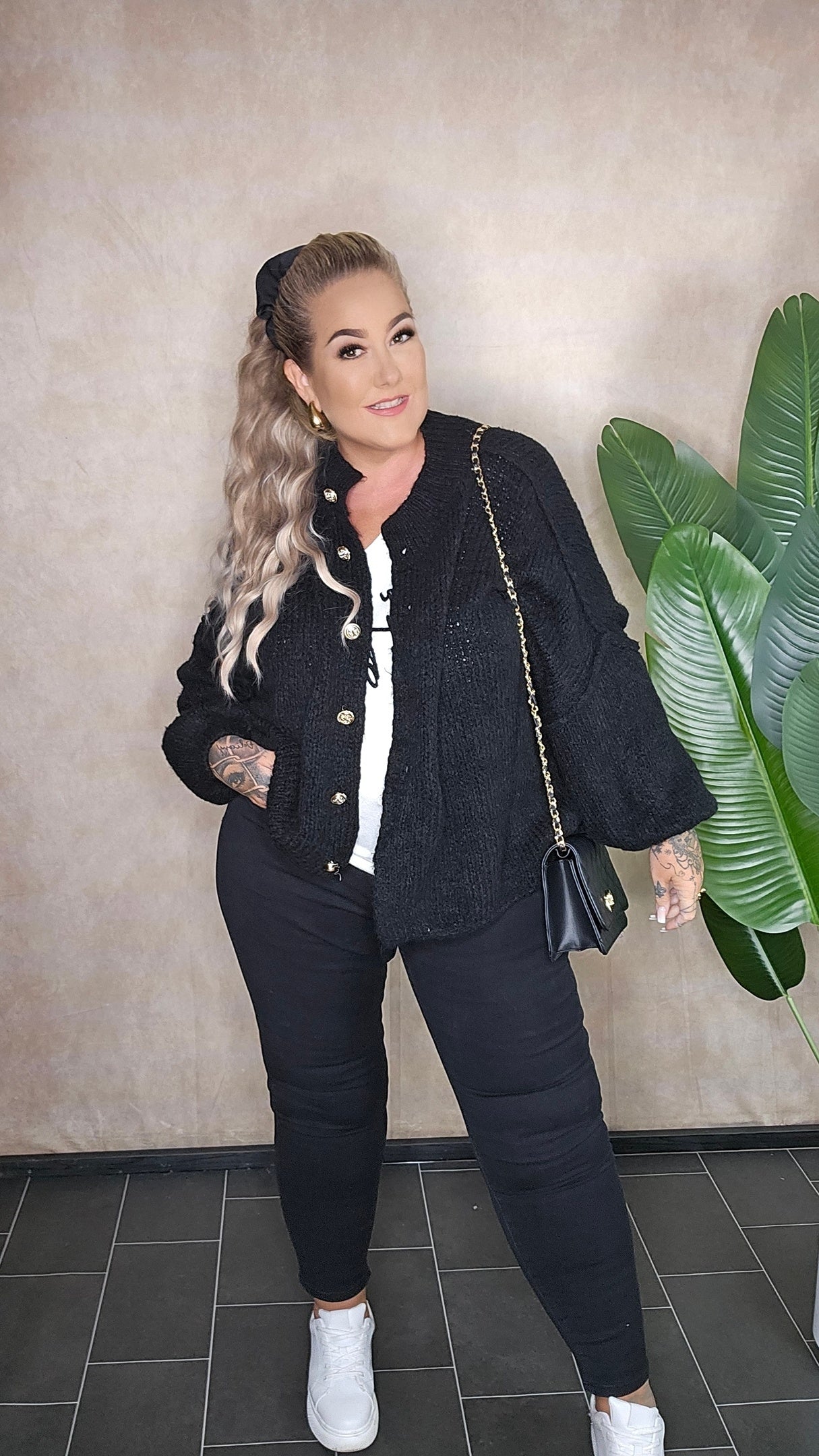 Oversize Strickjacke "Hazel" in black