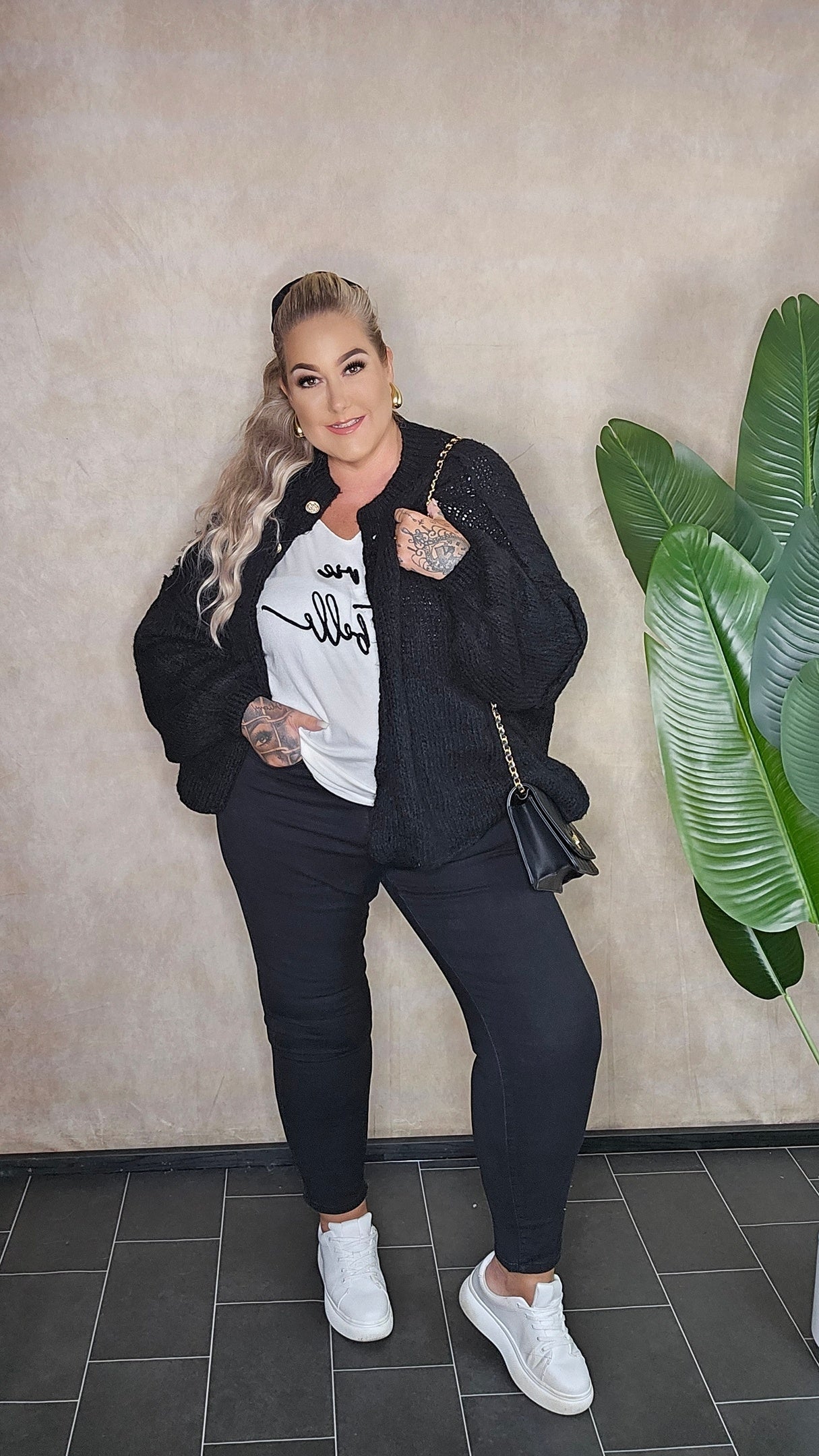 Oversize Strickjacke "Hazel" in black