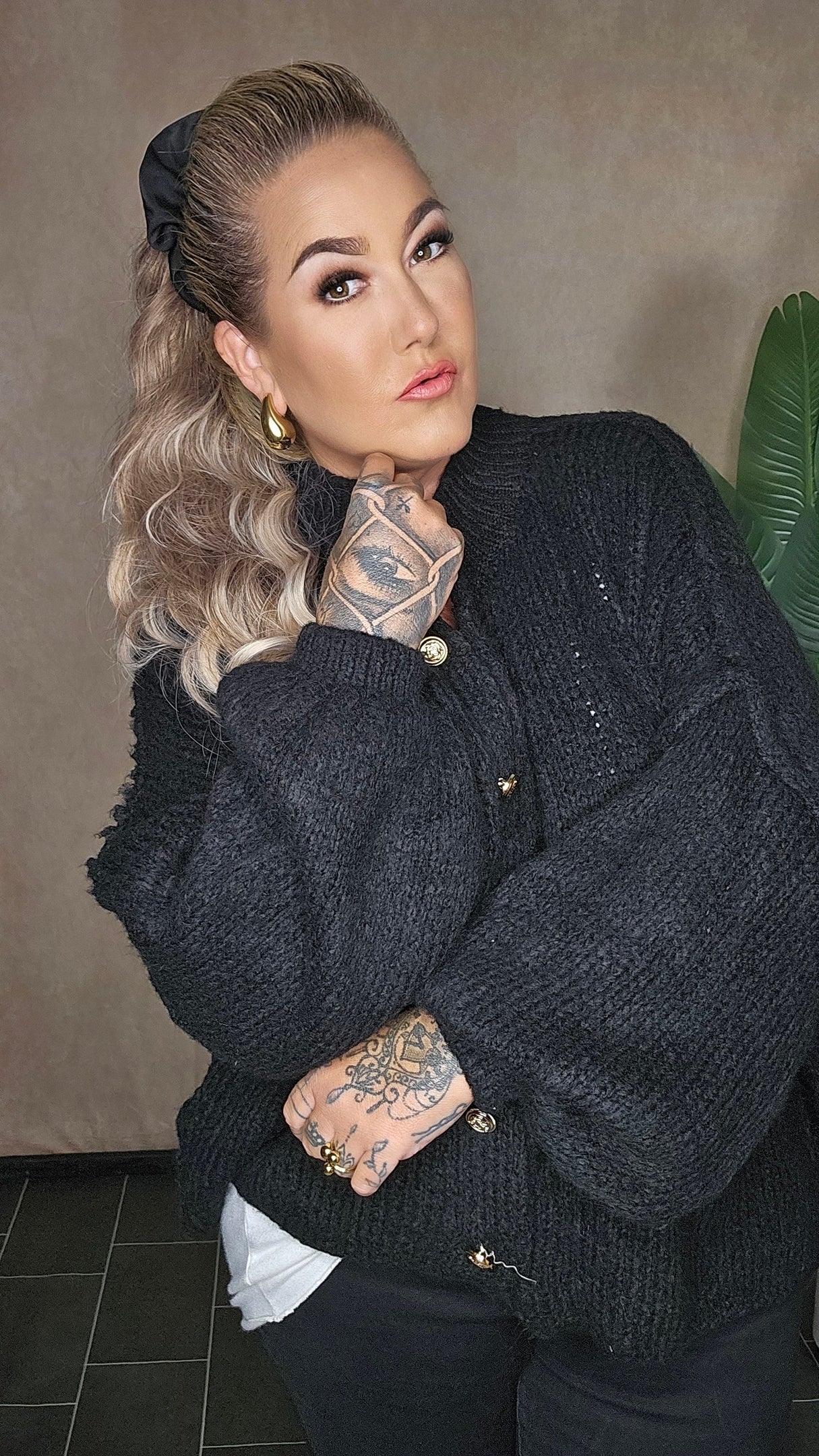 Oversize Strickjacke "Hazel" in black