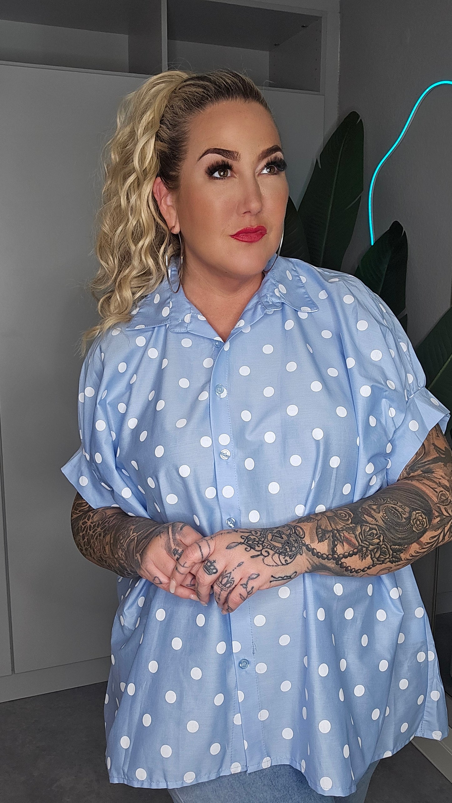 Bluse Punkte hellblau weiß
