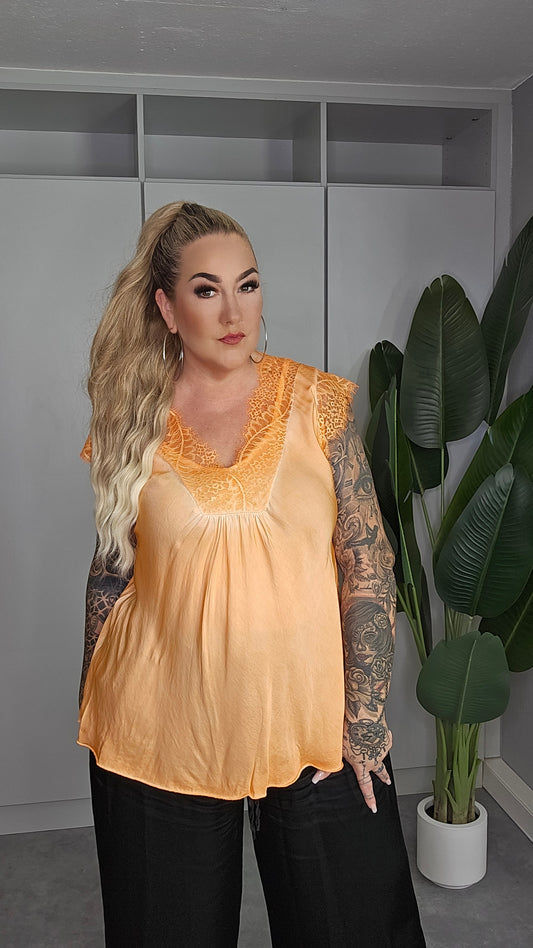 Satin Top LIV Orange 🧡