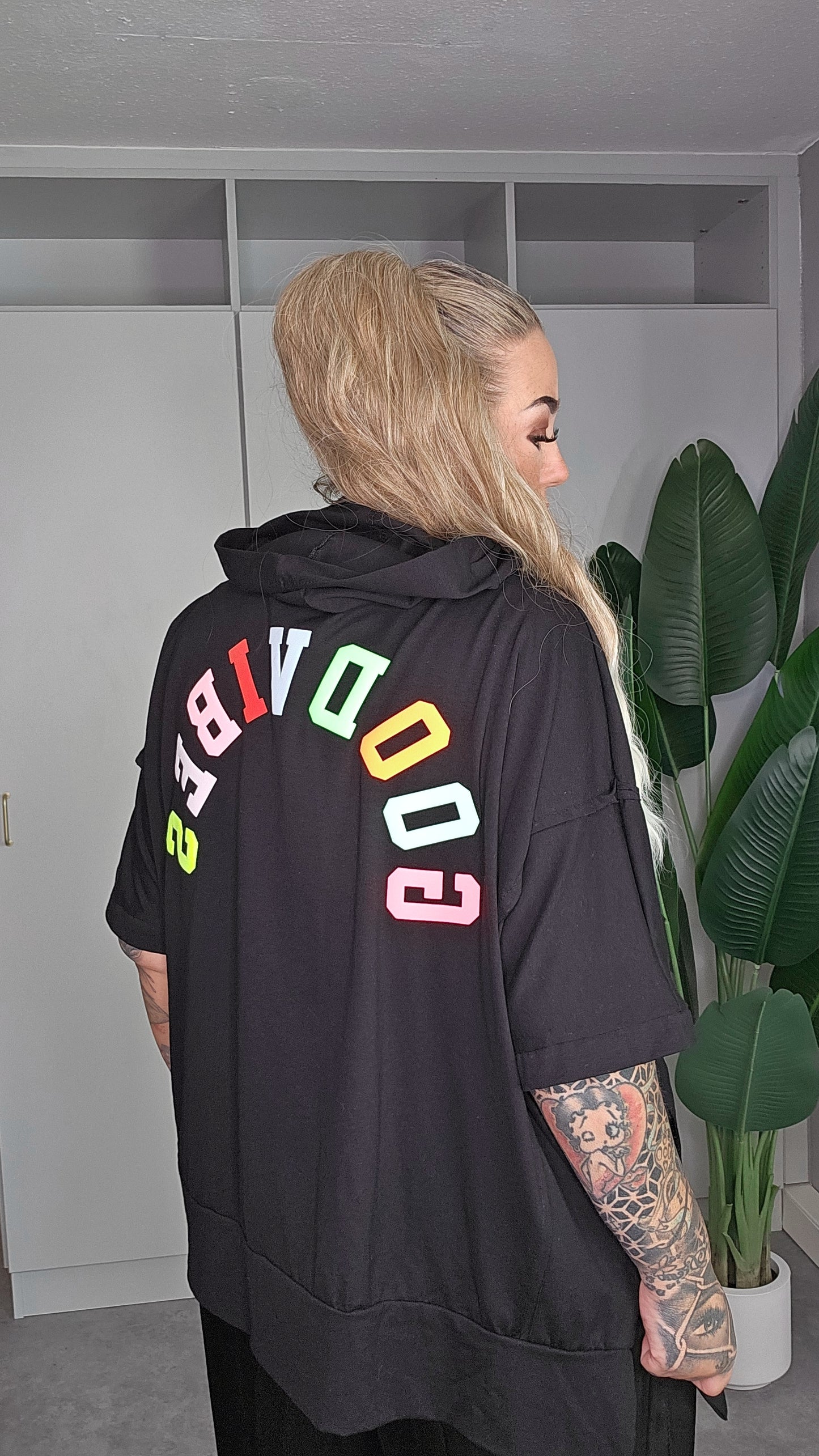 Kapuzenshirt Good Vibes Oversize