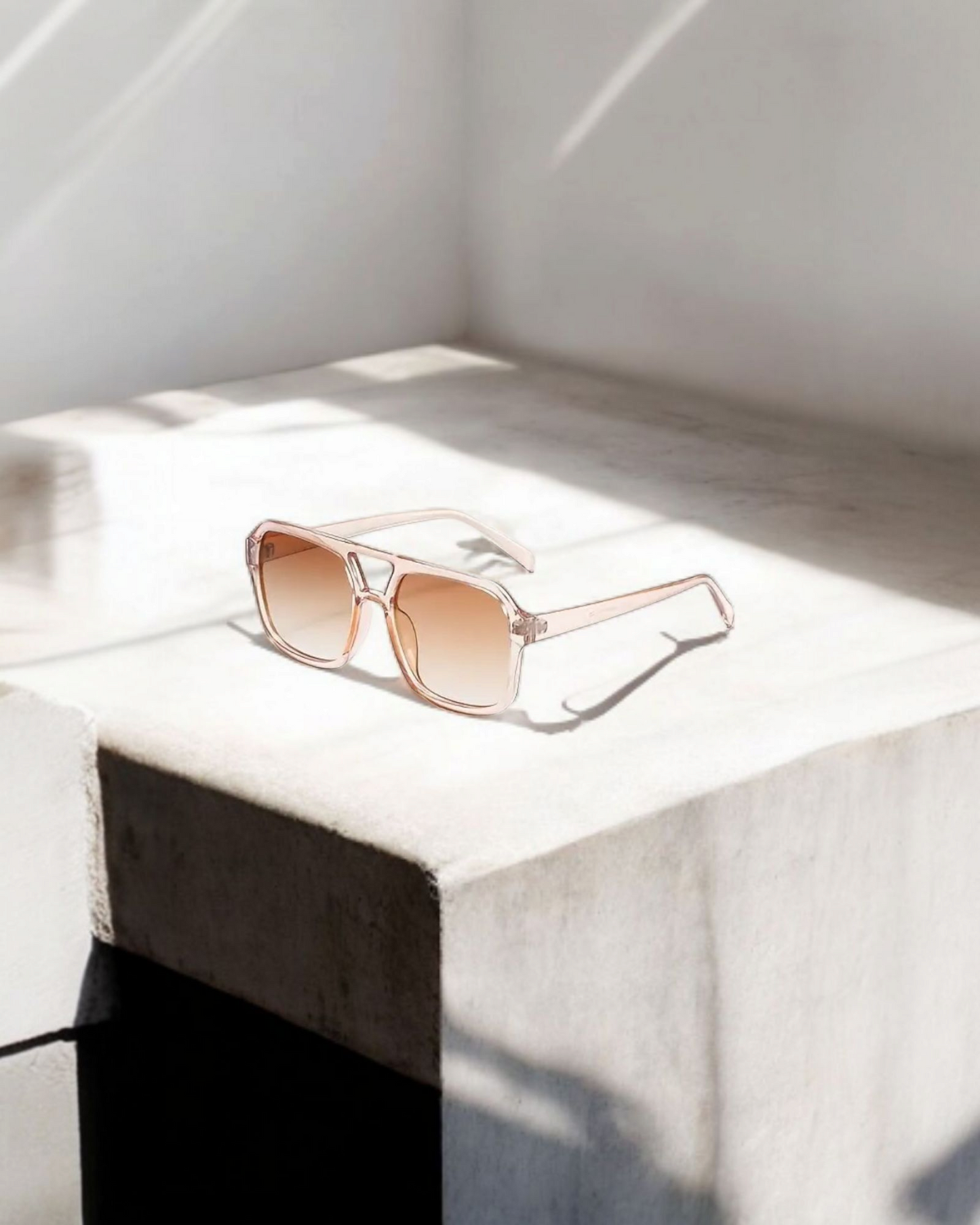 Sonnenbrille "Vinyl" in Nude