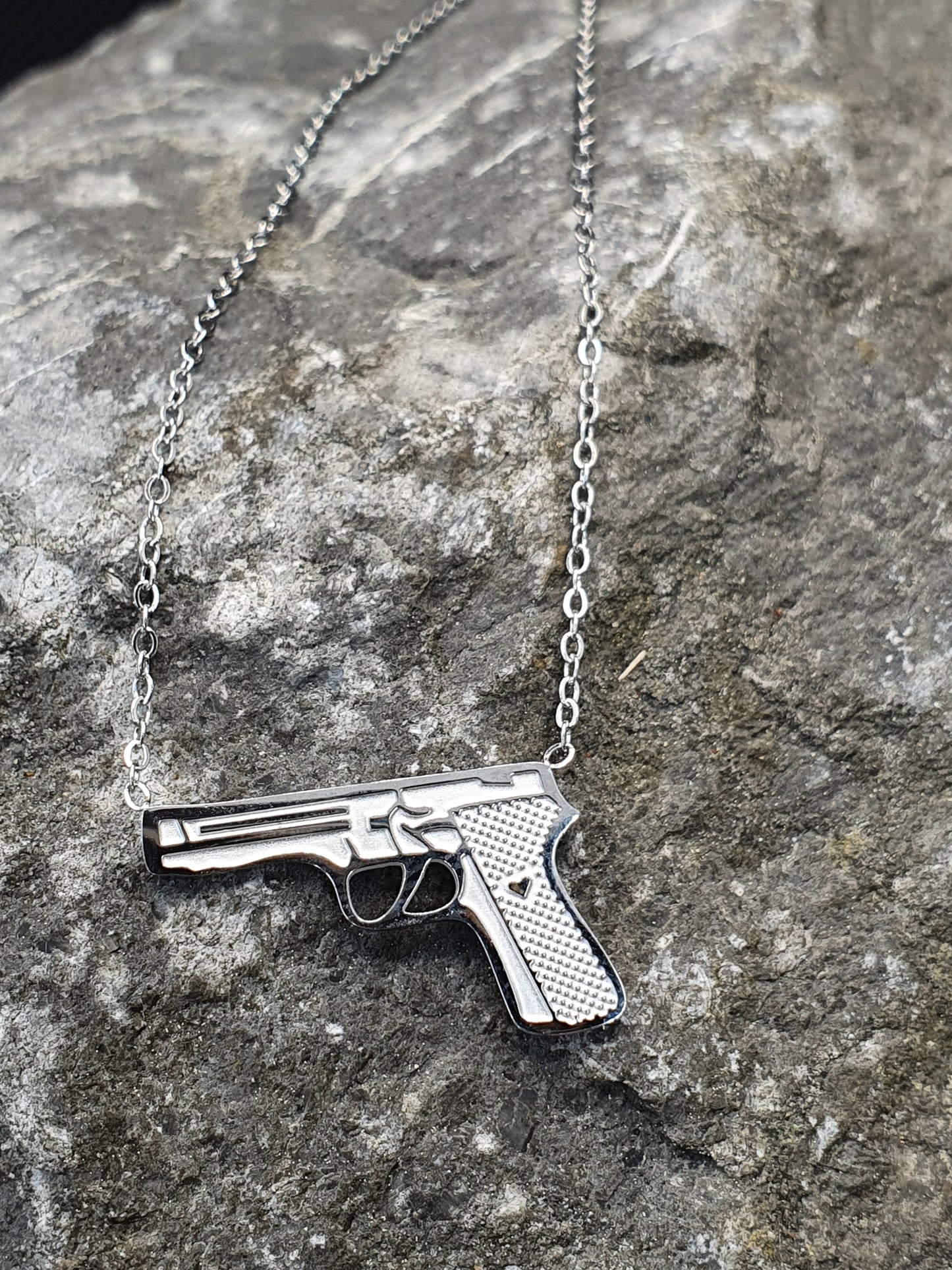 Pistolen Kette