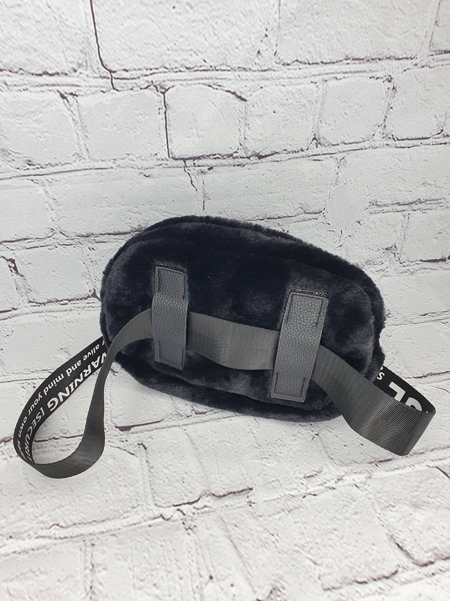 Bauchtasche aus Kunstpelz "Cutie"