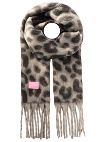 Schal Leo mit langen Fransen in Grau mit dunklem Leopardenmuster, geschlungene Gesamtansicht von vorne