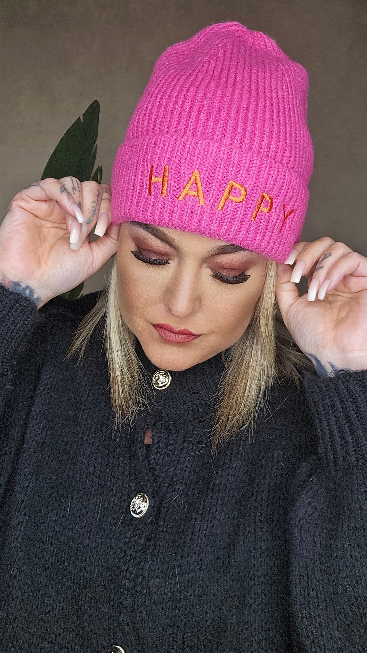 HAPPY Beanie in leuchtendem Pink  🩷