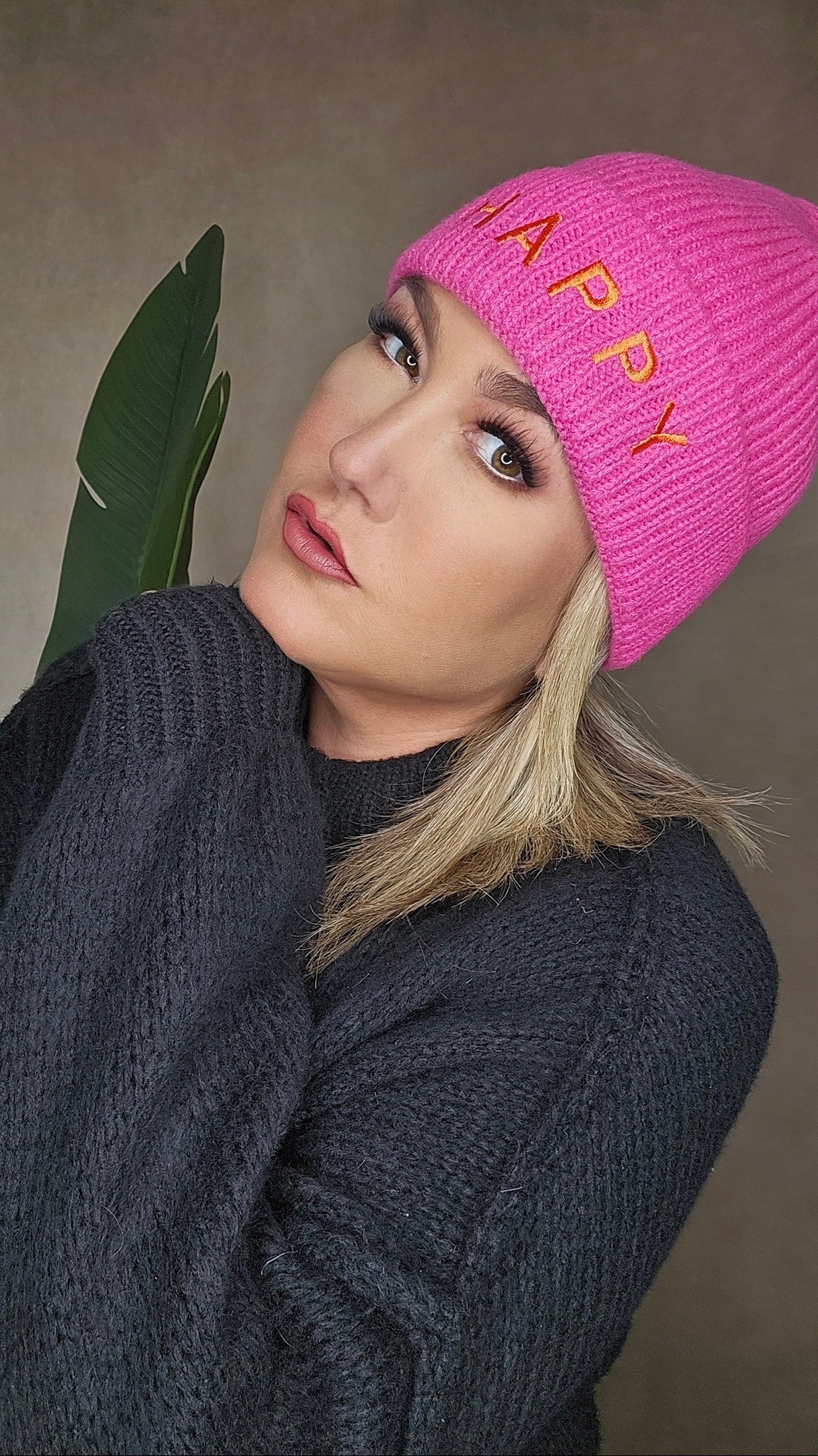 HAPPY Beanie in leuchtendem Pink  🩷