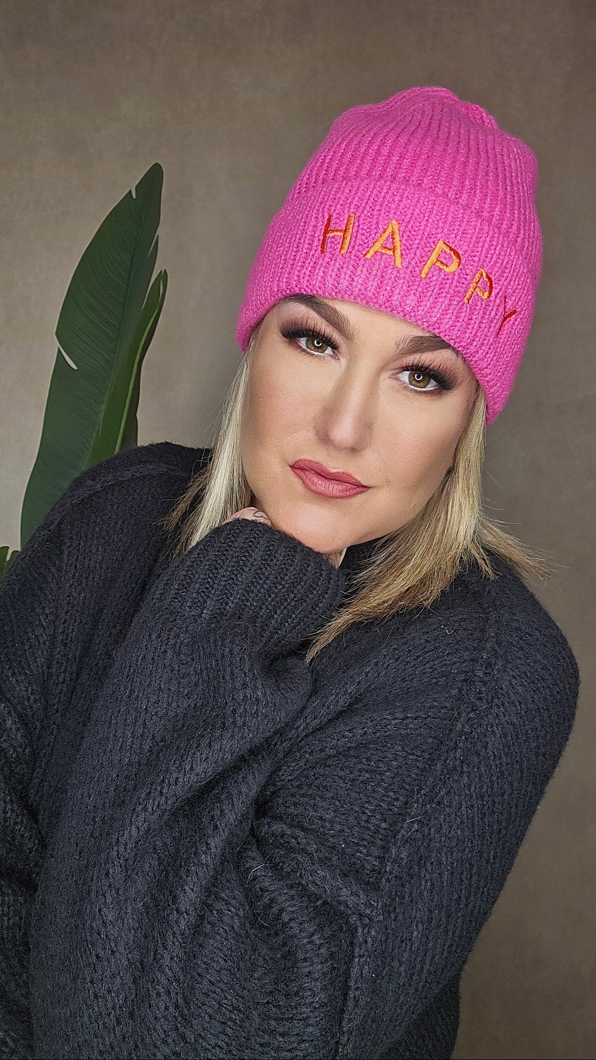 HAPPY Beanie in leuchtendem Pink  🩷