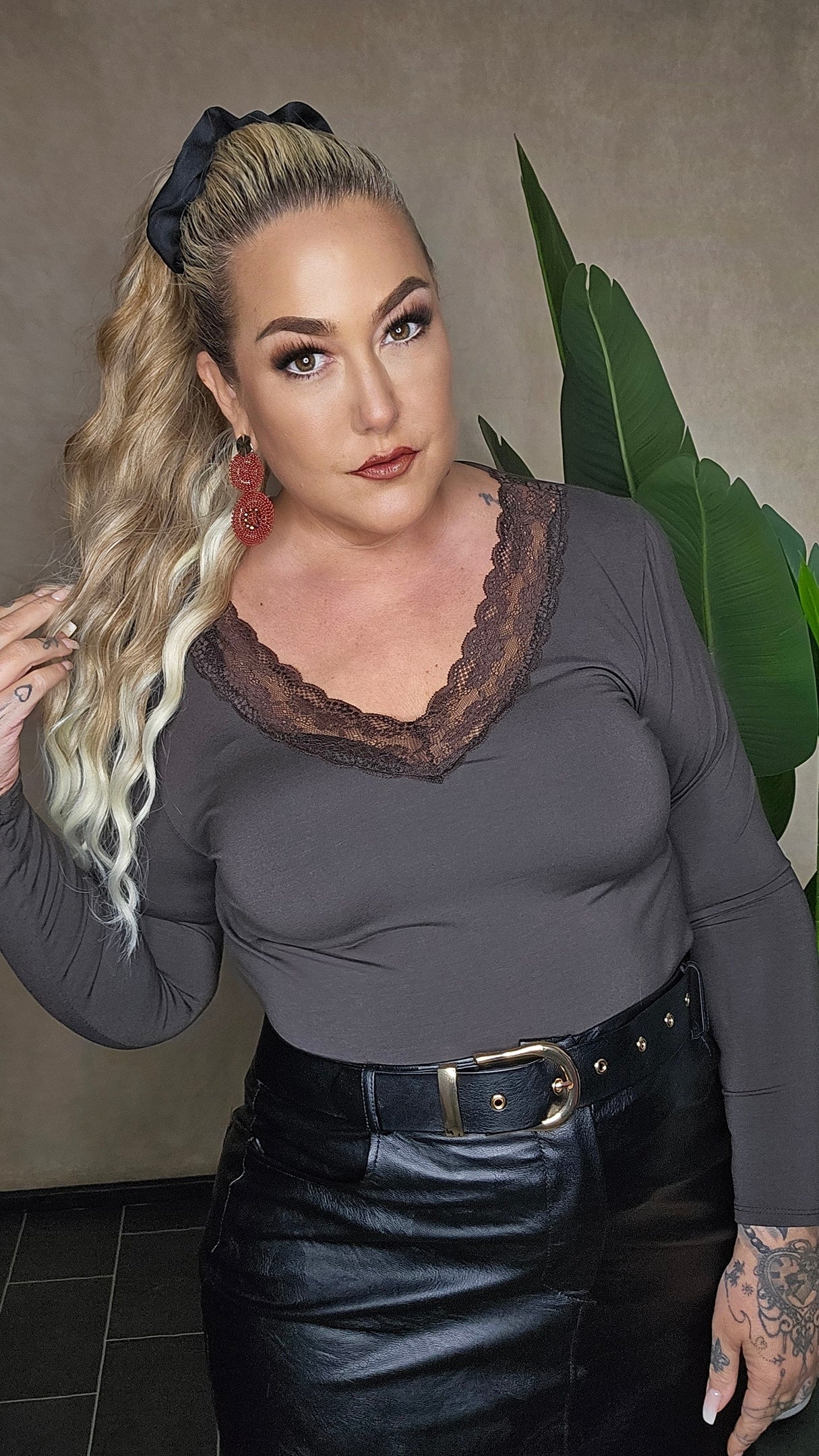 "Lace Dream" Langarm-Top – Cool Brown Edition