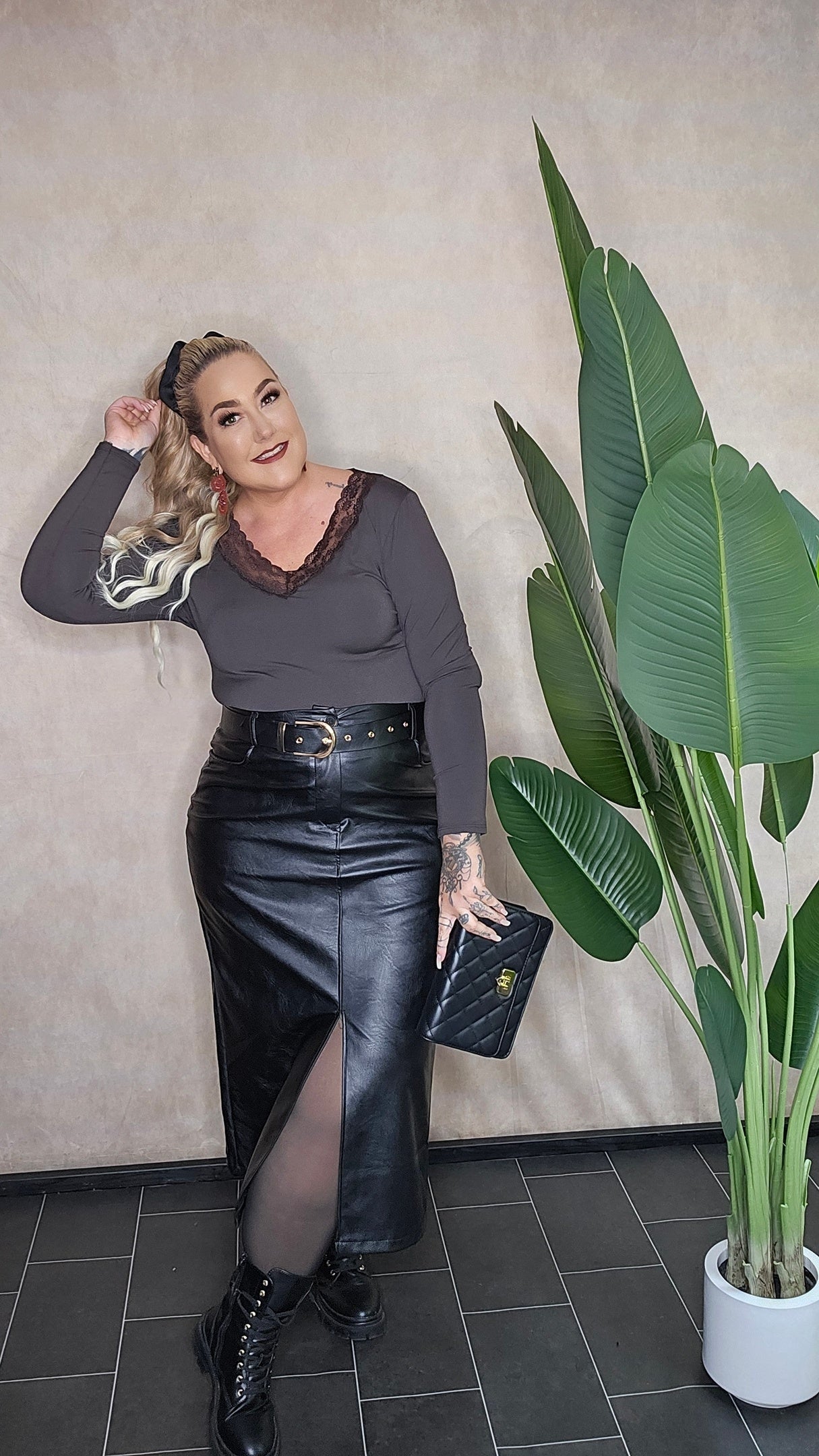 "Savage Chic" Midi-Lederrock inkl.Gürtel