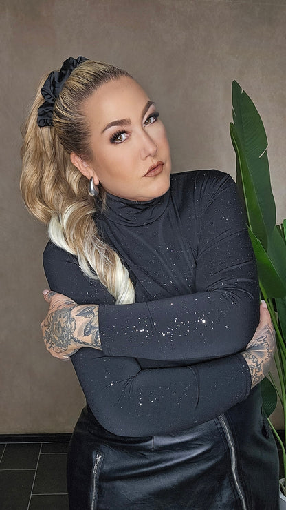 Glitzer-Rollkragenpullover Plus Size - Eleganter Langarm-Pullover in Schwarz