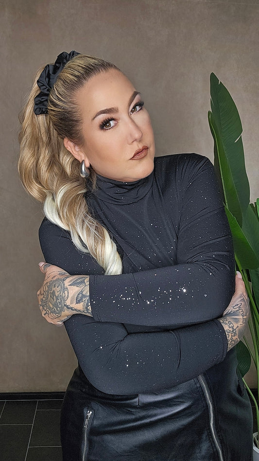 Glitzer-Rollkragenpullover Plus Size - Eleganter Langarm-Pullover in Schwarz