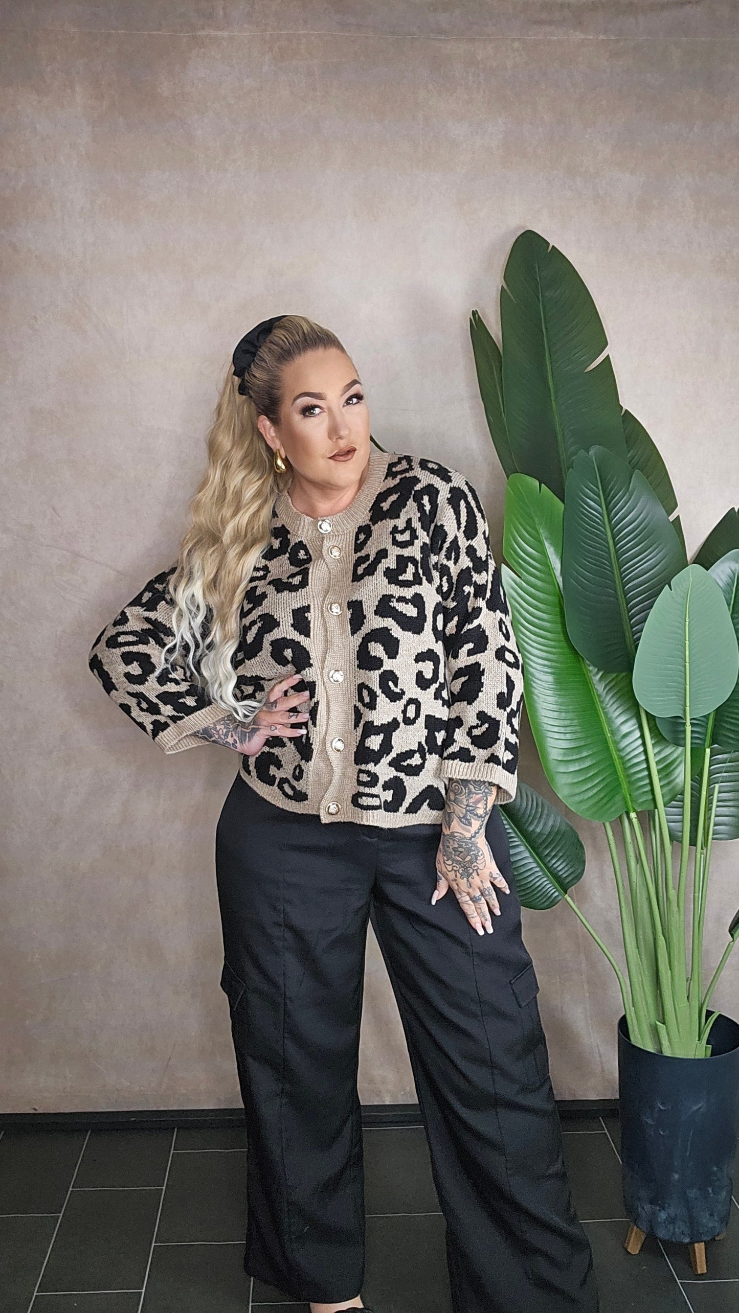 Oversize Strickjacke "Hazel "Leo Black Beige