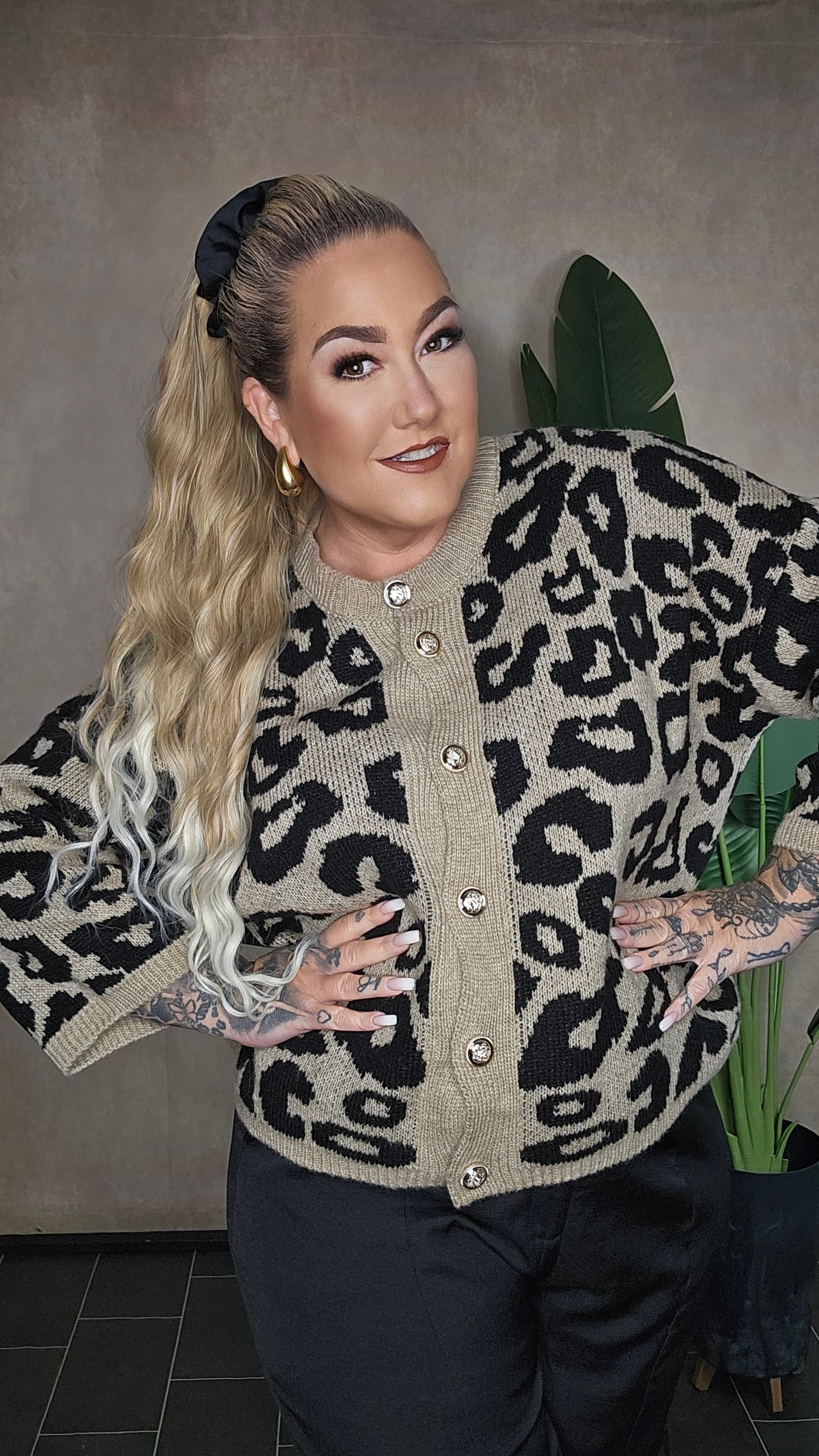 Oversize Strickjacke "Hazel "Leo Black Beige