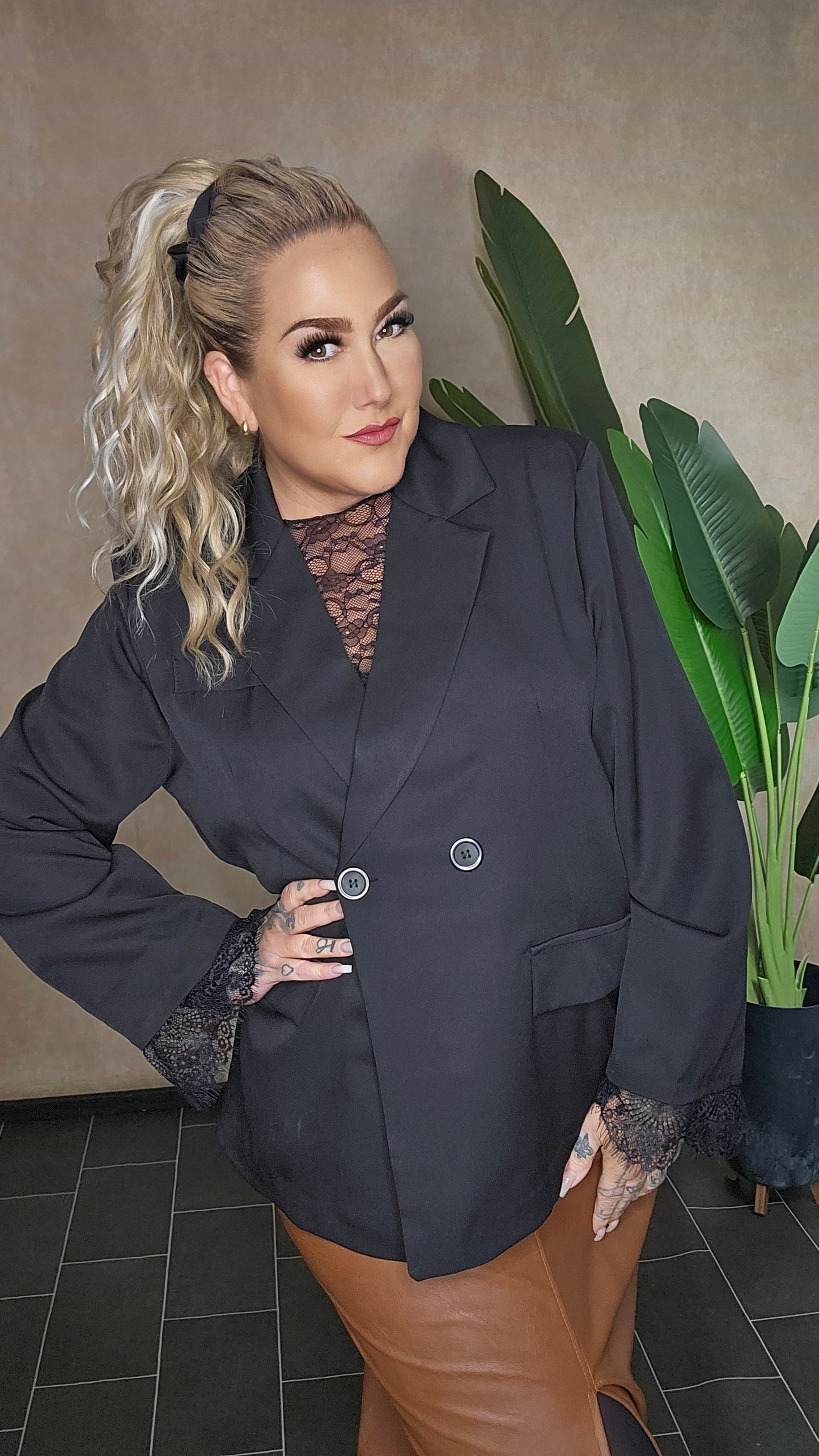 Blazer Diva Lace