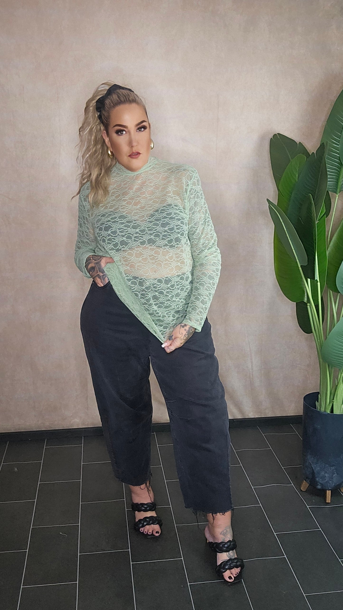 Spitzen Shirt Milana Mint