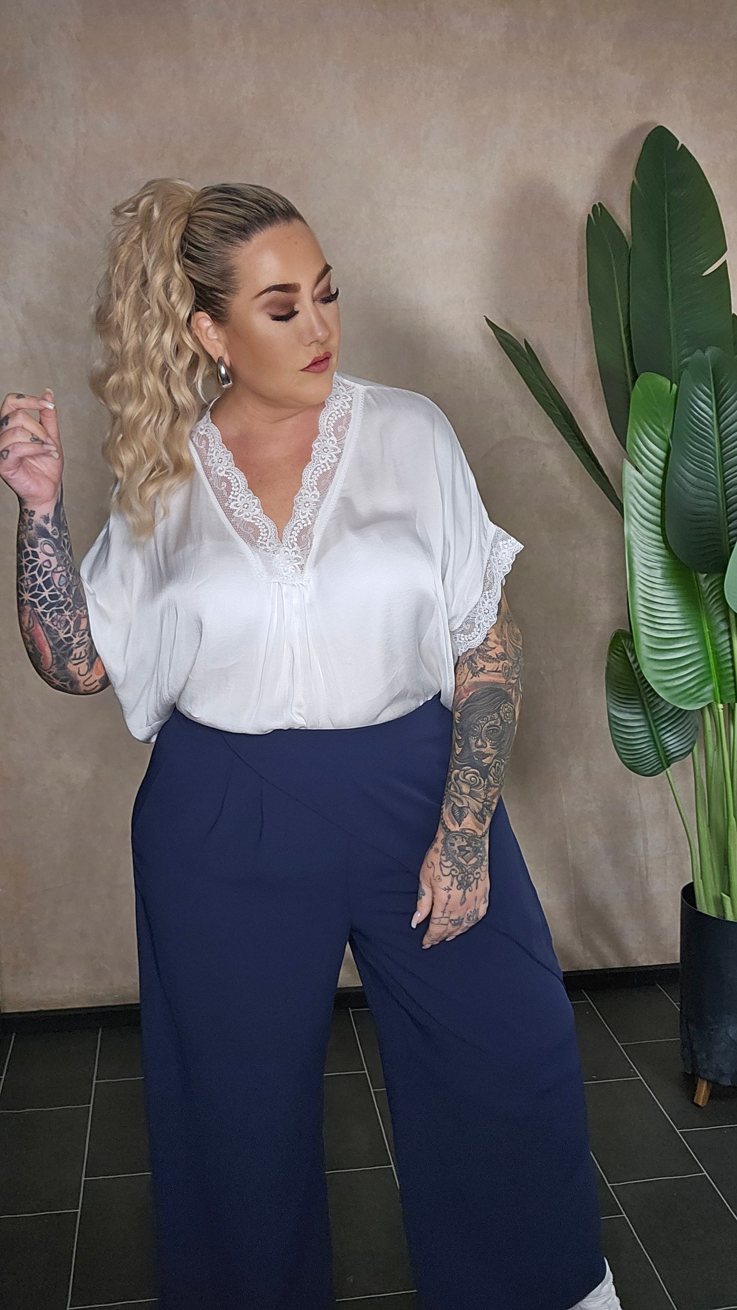 Satin Shirt Liana – Weiß