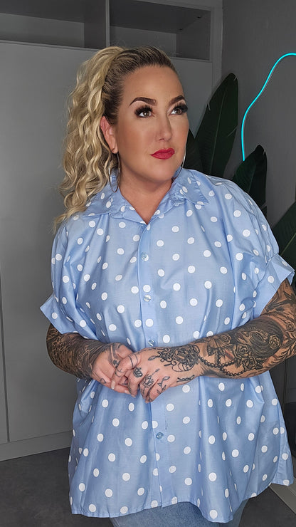 Bluse Punkte hellblau weiß