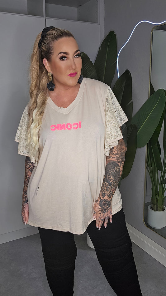 ICONIC  Shirt mit Spitzenärmeln – Creme
