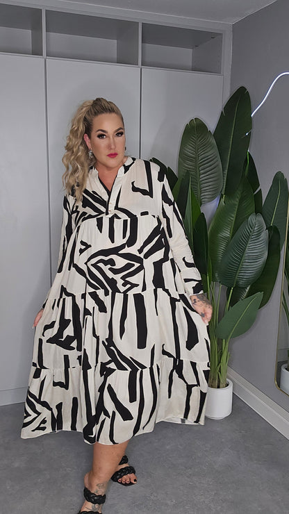Kleid June